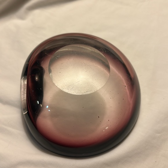 Elegant Murano Glass Art Bowl - Black and Pink - Picture 3 of 10